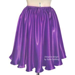 Medium-Purple Satin Mini Skirt. Ameynra design. Size M